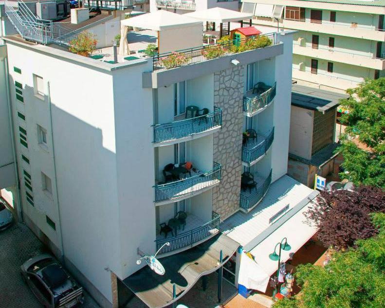 Residence Le Vele Cattolica Buitenkant foto